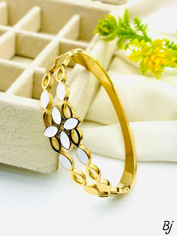 🔥 New Arrival 🔥 Elegant Stainless Steel Handcuffs for Her ✨